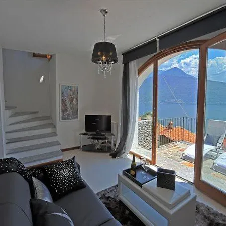 Sleeps 4 Pool *